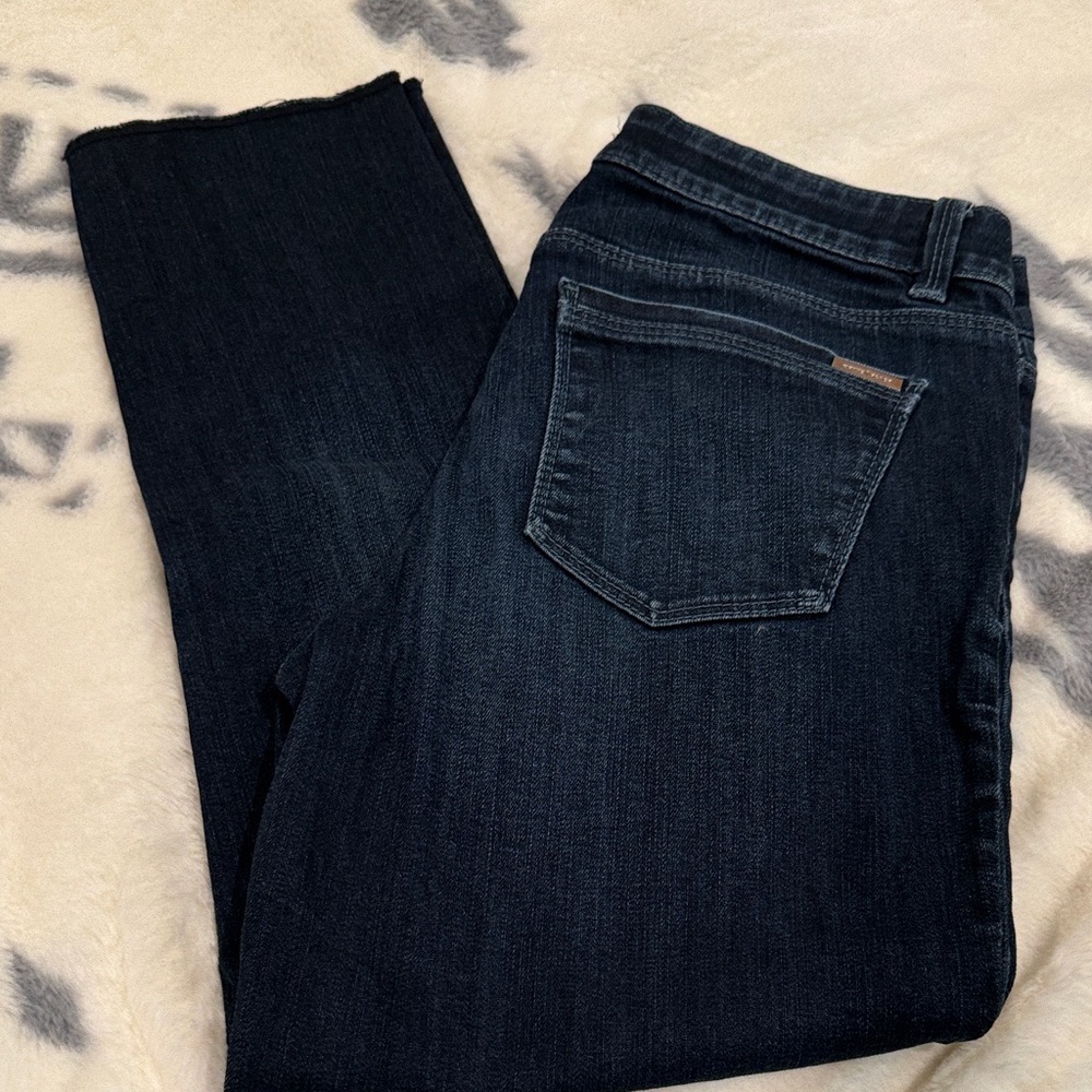 White House black market Women's Dark Blue Jeans